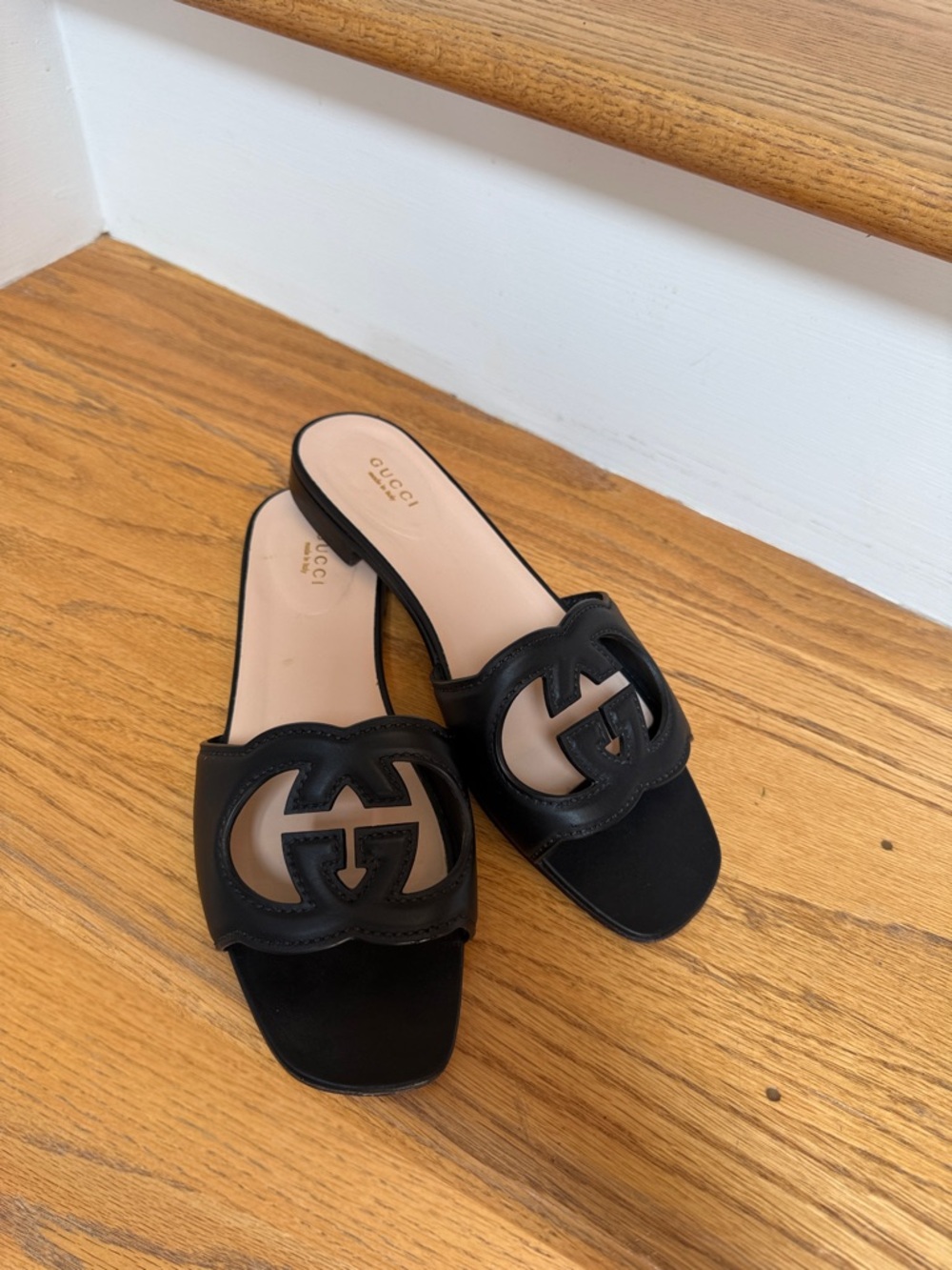 Gucci Black Leather Interlocking G Slide Slides